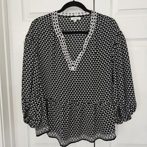 Max Studio black & white top